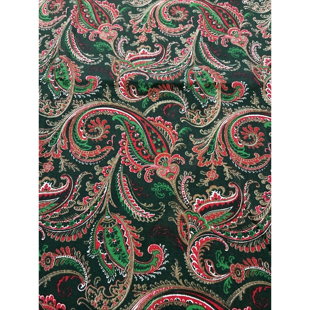 VIP Cranston Print Works Fabric USA Christmas Paisley 1 Yard X 44"